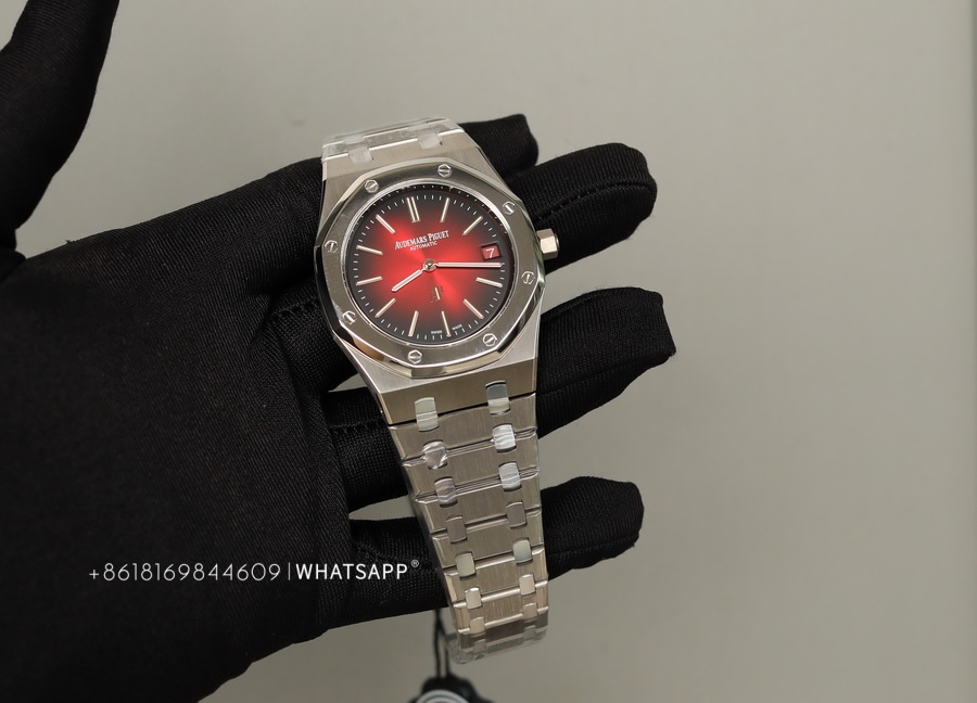 1:1 Replica Audemars Piguet Royal Oak “JUMBO” 16202XT.OO.1240XT.01 for Sale 第1张