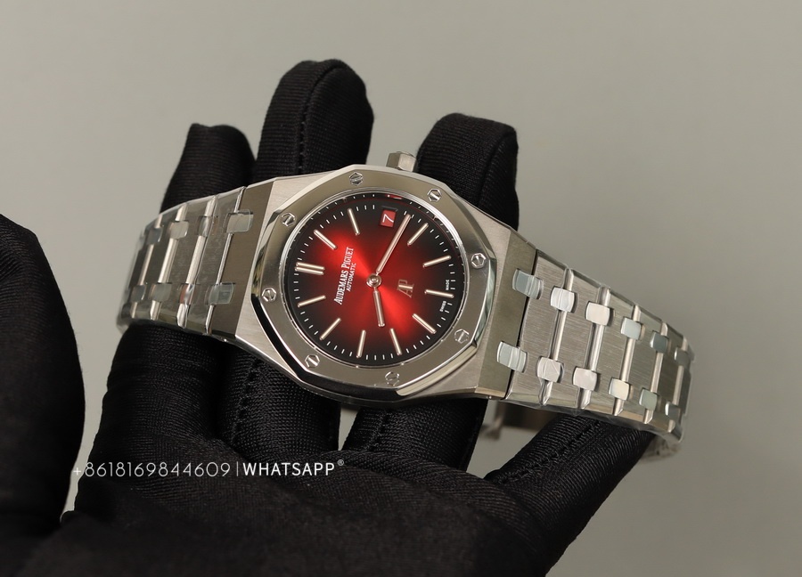 1:1 Replica Audemars Piguet Royal Oak “JUMBO” 16202XT.OO.1240XT.01 for Sale 第2张
