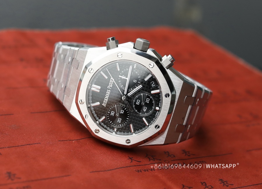 The Audemars Piguet Royal Oak 26240ST.OO.1320ST.06 super clone watch by APS Factory 第4张