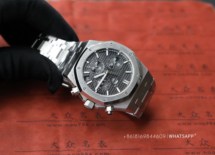 The Audemars Piguet Royal Oak 26240ST.OO.1320ST.06 super clone watch by APS Factory 第6张
