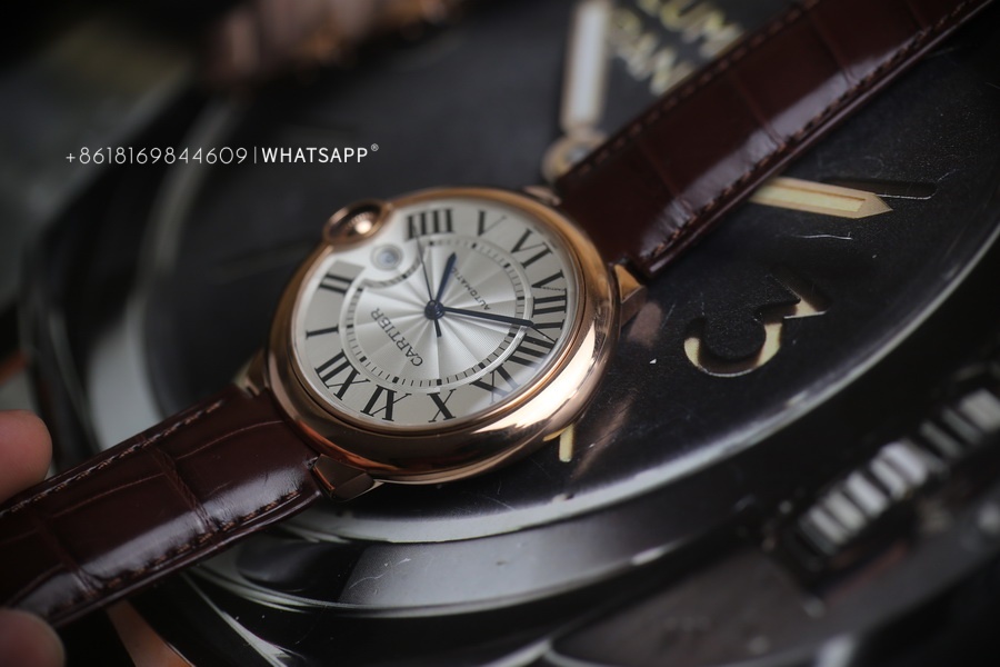 The AF Factory BALLON BLEU DE CARTIER 1:1 replica men's watch 第5张