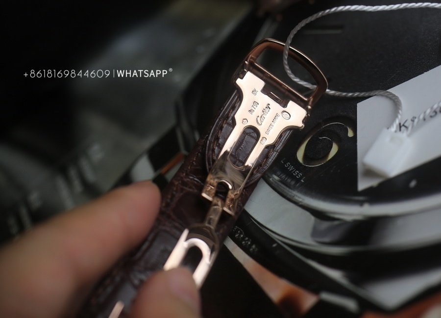 The AF Factory BALLON BLEU DE CARTIER 1:1 replica men's watch 第10张