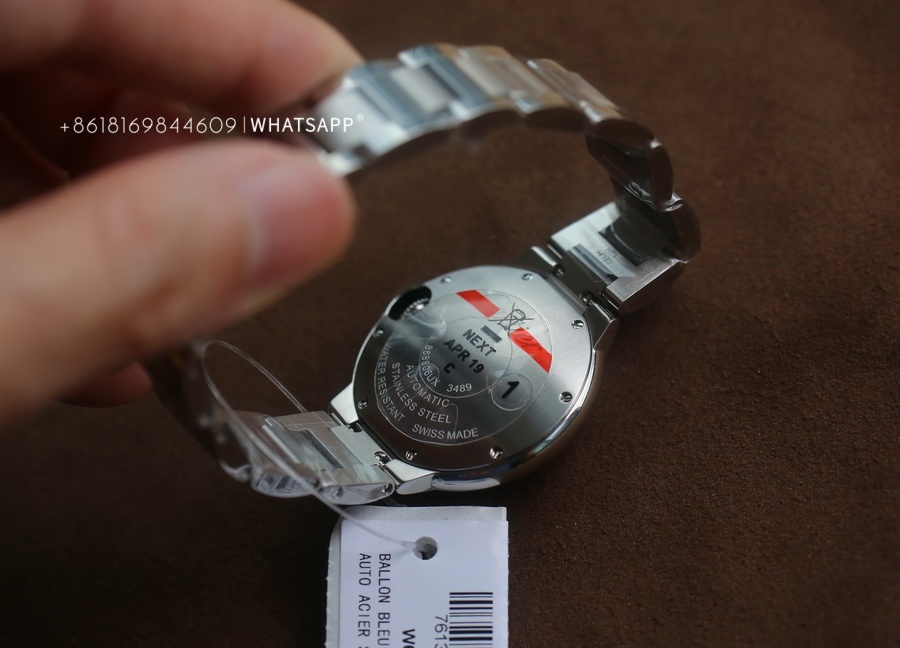 Top Quality Replica BALLON BLEU DE CARTIER W6920100 33mm (Pink) Watch for Sale 第8张