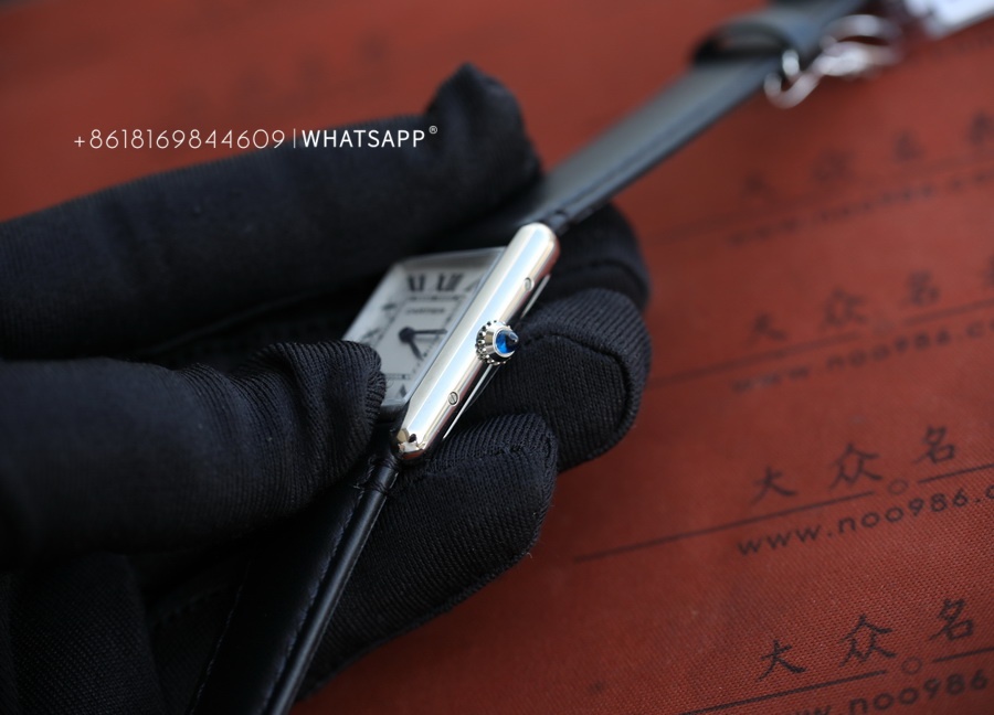 Introduction to the Top Replica CARTIER TANK MUST WSTA0041 Watch: 第11张