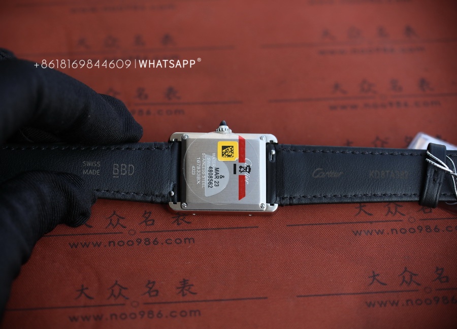 Introduction to the Top Replica CARTIER TANK MUST WSTA0041 Watch: 第10张