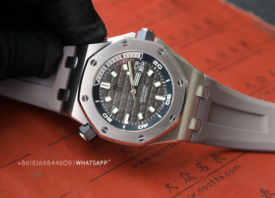 APS Factory Audemars Piguet Royal Oak Offshore 15720ST.OO.A009CA.01 (Grey) Picture Introduction 第3张