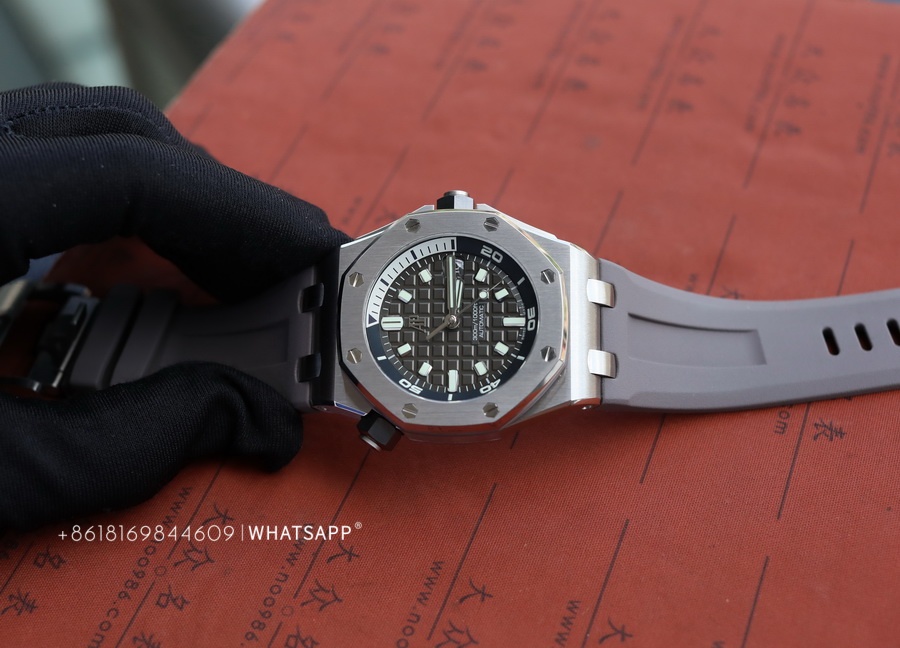 APS Factory Audemars Piguet Royal Oak Offshore 15720ST.OO.A009CA.01 (Grey) Picture Introduction 第5张