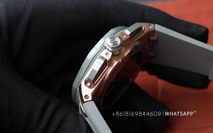 Super Clone Audemars Piguet Royal Oak Offshore 26420OI.OO.A015VE.01 Replica Watch for Sale 第11张