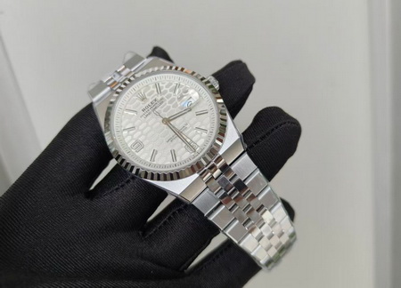 Purchase Record of a Rolex Land-Dweller Replica Watch from a Customer in Russia
