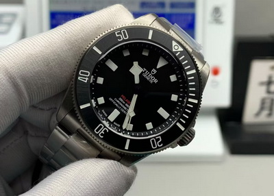 Tudor Pelagos  M25407N titanium replica watch purchased by a Malaysian buyer
