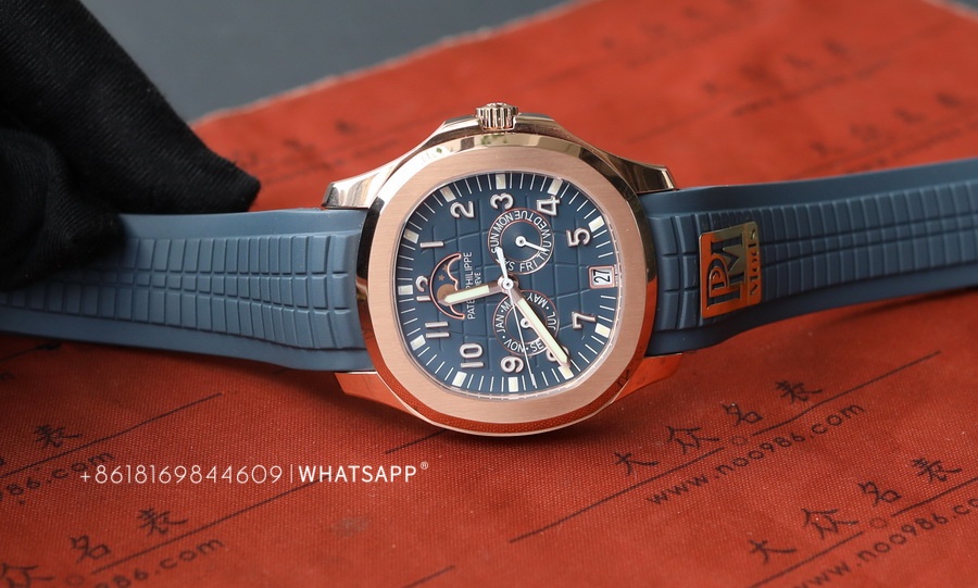 Patek Philippe Aquanaut 5261R-001 Weighted Replica Watch Introduction 第8张